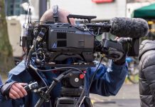 Algunas grandes meteduras de pata de políticos y personajes públicos captadas por micrófonos indiscretos