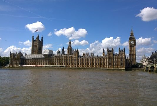 John Bercow, el ‘speaker’ del Parlamento británico y su particular estilo para llamar al orden a sus señorías