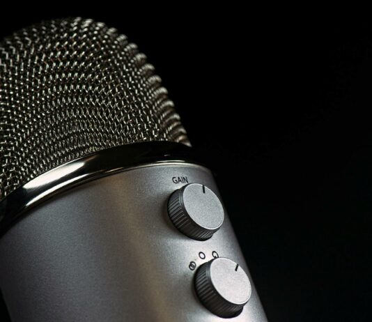 grey condencer microphone