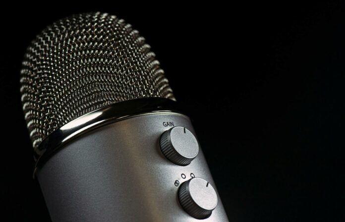 grey condencer microphone