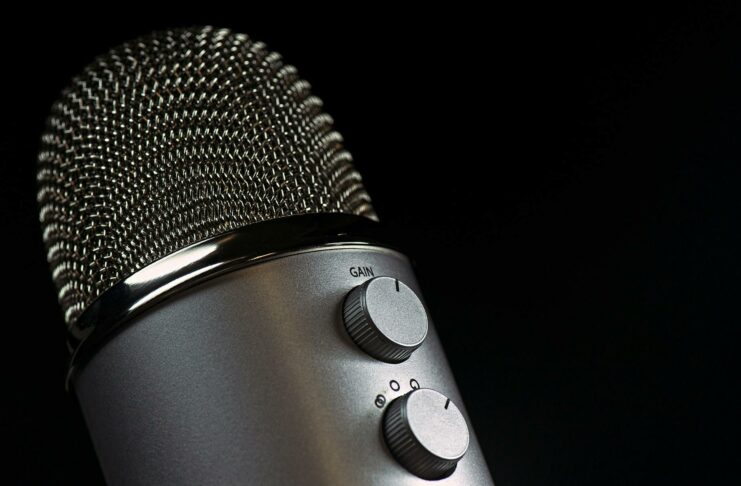 grey condencer microphone